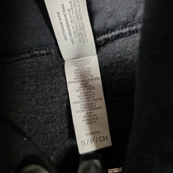 Twice 4th World Tour III 2022 Concert Hoodie Black Unisex Size S - Picture 2 of 9